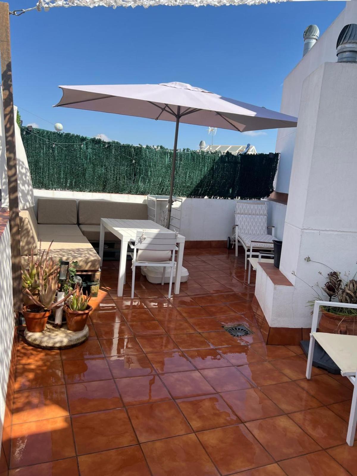 Ferienwohnung Duplex With Terrace Santa Rufina Sevilla Exterior foto